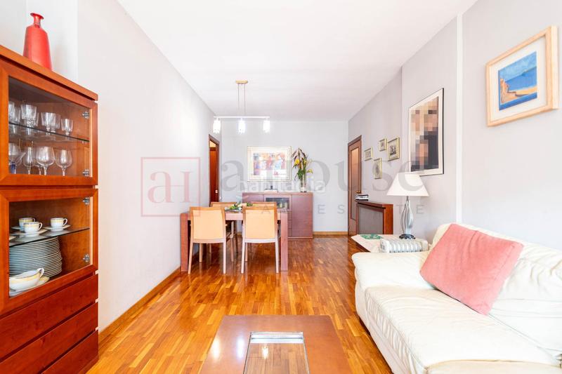 Foto f00d5b0b-9376-4002-a88e-c9176a913139. Attique avec chauffage parking dans Dreta de l´Eixample Barcelona