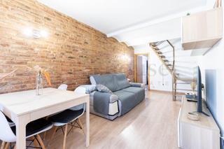 Duplex  Calle ribes. Dúplex en el fort pienc