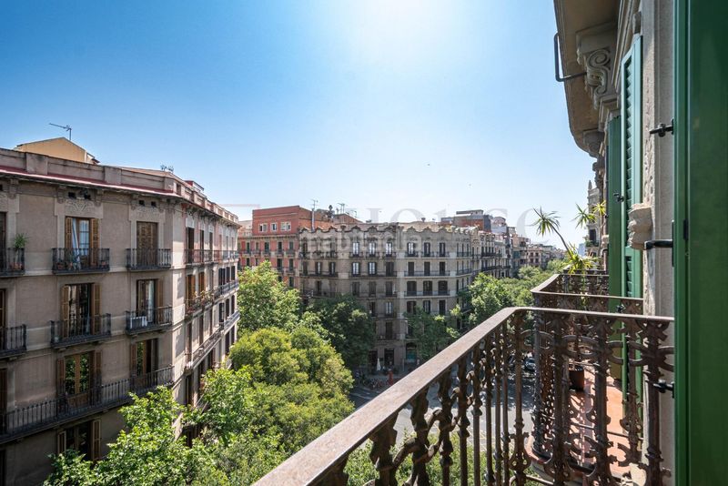 Foto e1354379-2552-4068-8852-44b3a19a87f8. Pis amb calefacció a Dreta de l´Eixample Barcelona