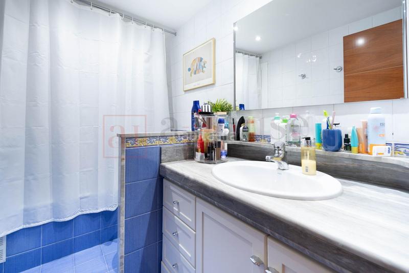 Foto 489bab24-1160-4a2f-bdce-1b90feb6e97c. Pis amb calefacció a Sants Barcelona