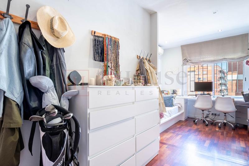 Foto b19d9c27-a115-4002-a312-093d199417a8. Pis amb calefacció a Sants Barcelona