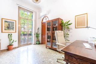 Appartement  Gran via de les corts catalanes. Luminoso piso con terraza de 100 m en sant antoni