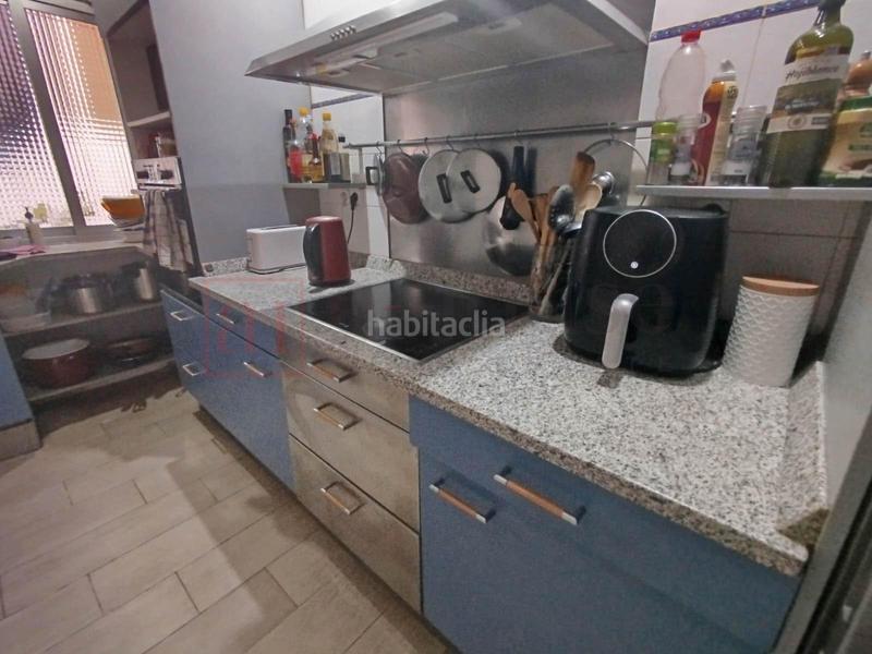 Foto c77e717b-4478-43d8-8eea-cf8b3de99a93. Piso  para reformar con terraza en el barrio de Palacio en Madrid