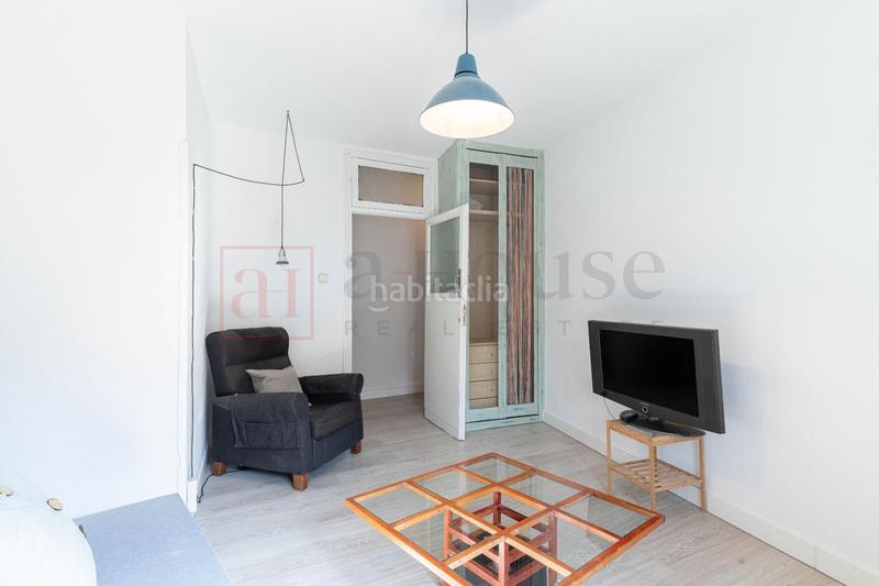 Foto 07fc8dfa-217e-43a9-a777-3d2f1f92e225. Piso  exterior para entrar a vivir en la zona de Sol en Madrid