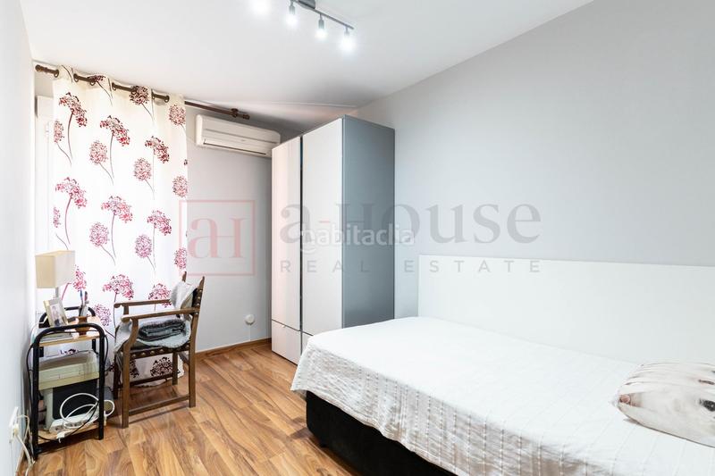 Foto 5ec7ad28-ae15-4fa7-b231-327161b7f2ea. Piso  exterior con terraza y balcón para entrar a vivir en el barrio de carabanchel en Madrid