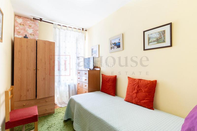 Foto 8f94ce9e-ed10-4628-9d91-7f3c52a8db78. Piso  exterior con terraza y balcón para entrar a vivir en el barrio de carabanchel en Madrid