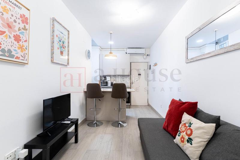 Foto 48cbee61-33c7-4a96-a494-7ef424541b6a. Local comercial a Embajadores-Lavapiés Madrid