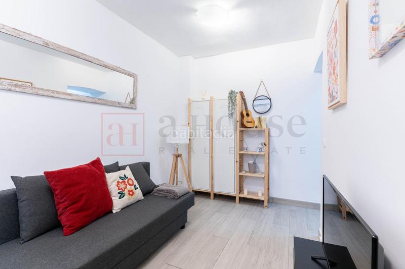 Foto b80e0c3d-5578-4caf-95da-aab8a09e1324. Local comercial a Embajadores-Lavapiés Madrid