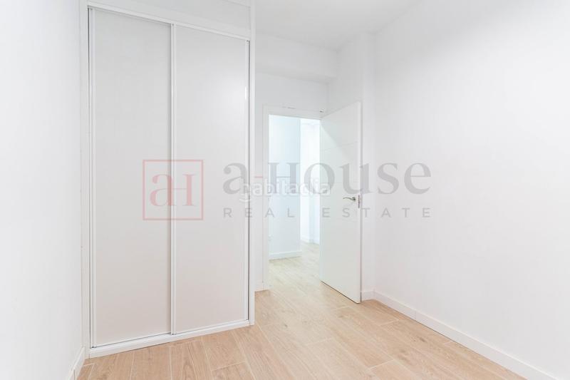 Foto 136411ab-c6fe-4fa7-af84-26f8ae9b9055. Planta baja  exterior reformada a estrenar en el barrio sanblas en Madrid