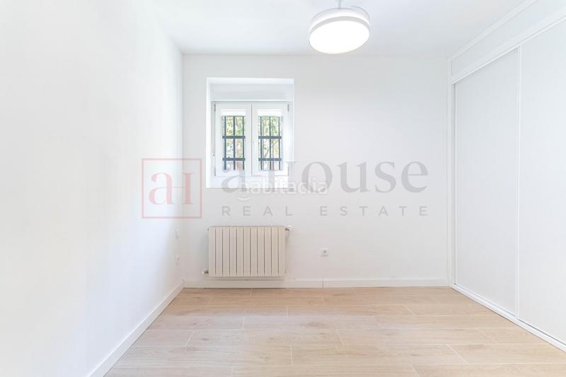 Foto 5236666a-7862-41c4-983e-8cdee91e3727. Planta baja  exterior reformada a estrenar en el barrio sanblas en Madrid
