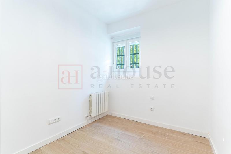 Foto 86a22b83-c3f6-48bd-8258-a234d4db0dcb. Planta baja  exterior reformada a estrenar en el barrio sanblas en Madrid