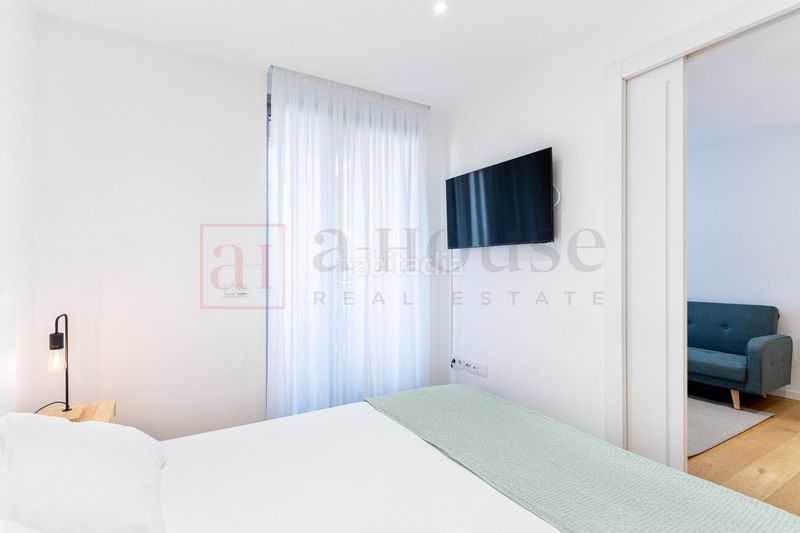 Foto 5d563c37-7e07-4cfb-a95d-780fa00c5f4e. Pis amb calefacció piscina a Argüelles Madrid