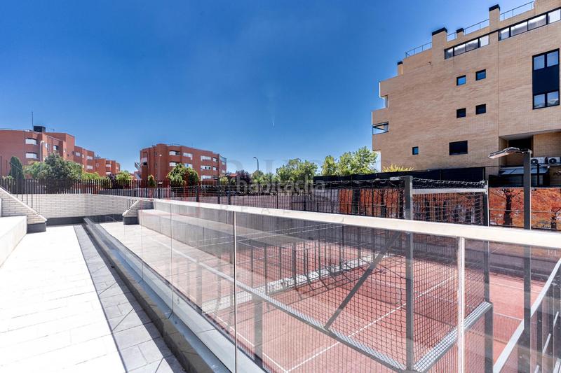 Foto 42c04b72-a173-430d-8b75-2a8a423a87b3. Piso  exterior reformado con terraza con piscina comunitaria en la zona en Pinto