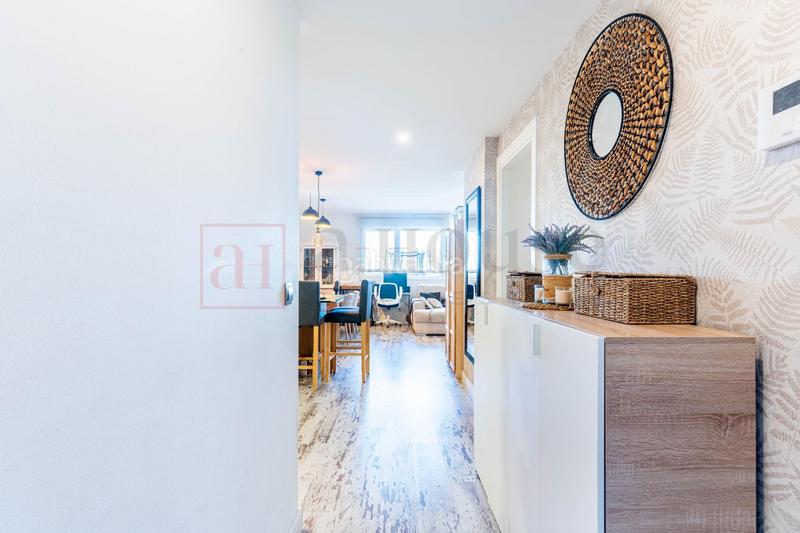 Foto 4d013296-98c7-4525-84a4-41f32deebdbb. Piso  exterior reformado con terraza con piscina comunitaria en la zona en Pinto