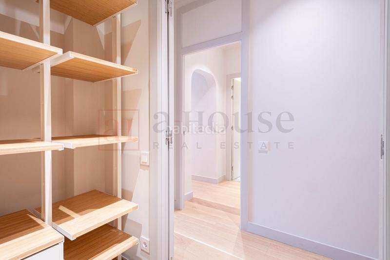 Foto 309abd84-7746-44b0-b552-4e74eedfc6d4. Flat with heating in Barri de les Corts Barcelona