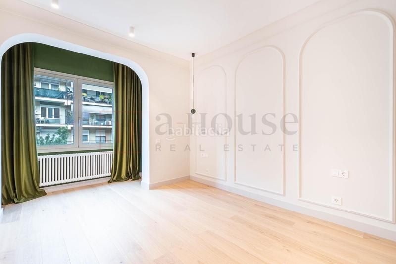 Foto 55c55bf6-07ac-4f0d-a631-024fcf59309e. Flat with heating in Barri de les Corts Barcelona