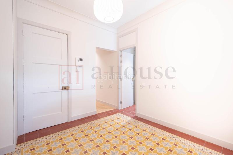 Foto 5a71bc58-4daf-4611-b785-6cf5d1d4f878. Flat with heating in Barri de les Corts Barcelona