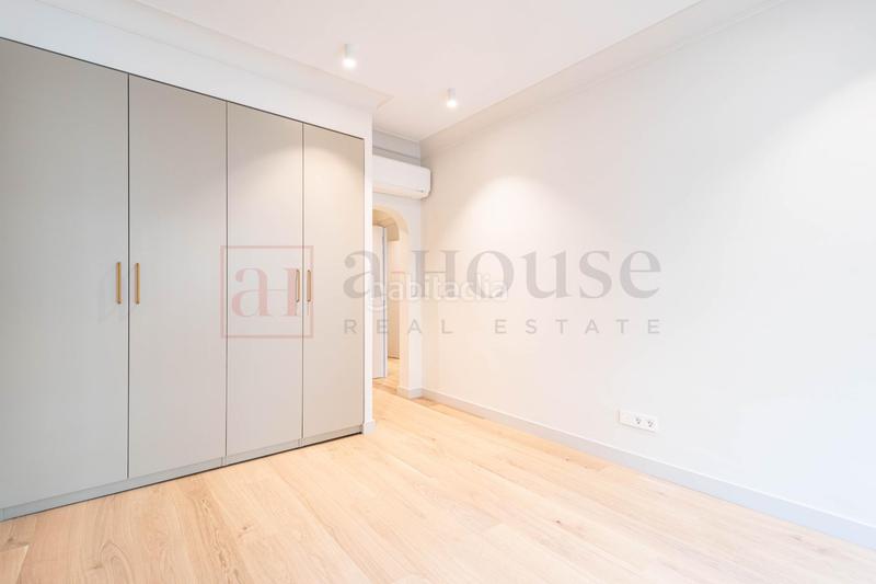 Foto 70ce823d-02d2-4a0d-8864-7b0c730a043e. Flat with heating in Barri de les Corts Barcelona