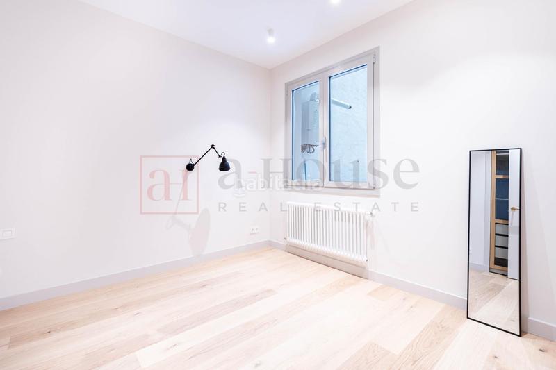 Foto ace3a4fb-fd67-41a1-bb62-62de2a441a5b. Flat with heating in Barri de les Corts Barcelona