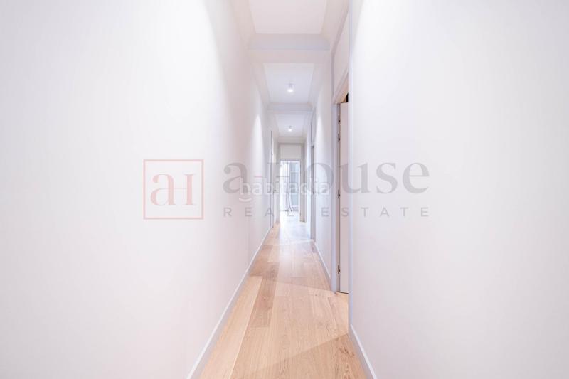Foto cb461696-4439-4e97-bb42-af0575168e4b. Flat with heating in Barri de les Corts Barcelona