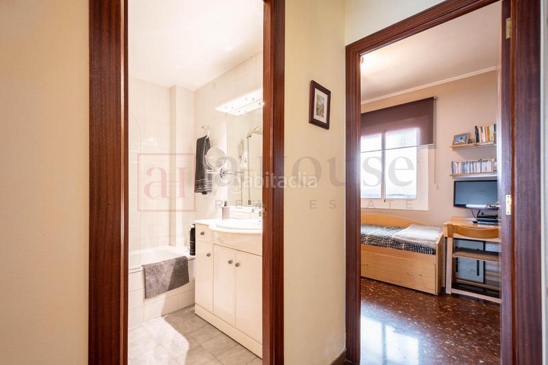 Foto 5c0e6d38-3794-4240-ab18-418ec8d9433f. Piso  con terraza en lantiga esquerra de leixample en Barcelona