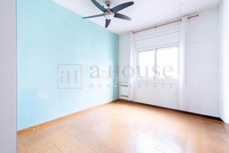 Foto d23aa836-639a-453b-b0e2-42bf6ffb8116. Piso  luminoso con balcón para entrar a vivir en la nova esquerra de l eixample en Barcelona
