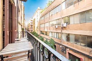 Pis  Calle sant agusti. Piso con licencia turistica y exclente ubicacion en vila de grac