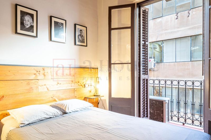 Foto 22c529e5-83a3-4397-bcad-e46afedac852. Pis amb calefacció a Vila de Gràcia Barcelona