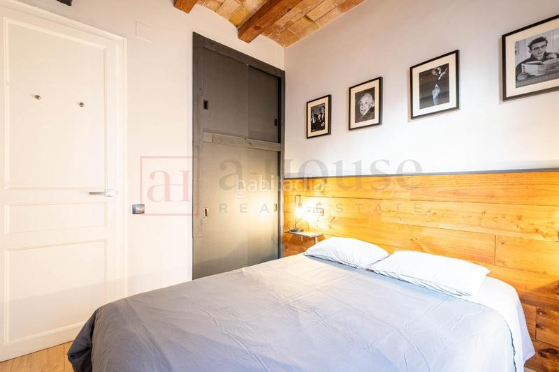 Foto 49e1c284-11f3-4a98-9e74-4c43f0d4e3fd. Piso  con licencia turistica y exclente ubicacion en vila de gracia en Barcelona