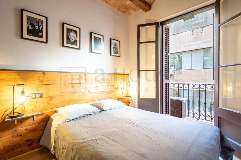 Foto dbb7af17-5856-4e29-8187-e93e992b24a4. Piso  con licencia turistica y exclente ubicacion en vila de gracia en Barcelona