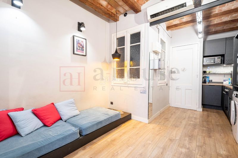 Foto f94c0dfe-b110-4e91-94ad-68c93a82dfe6. Pis amb calefacció a Vila de Gràcia Barcelona