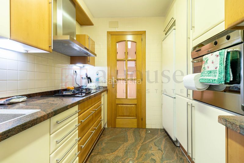 Foto a5e2bc09-40a5-45e6-b833-216499ad2b83. Pis amb calefacció aparcament a Fort Pienc Barcelona