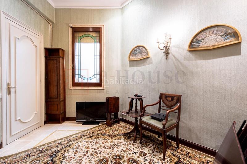 Foto b32c2f8e-7fce-4993-a7f6-2a11f5c2d8cb. Pis amb calefacció a La Nova Esquerra de l´Eixample Barcelona