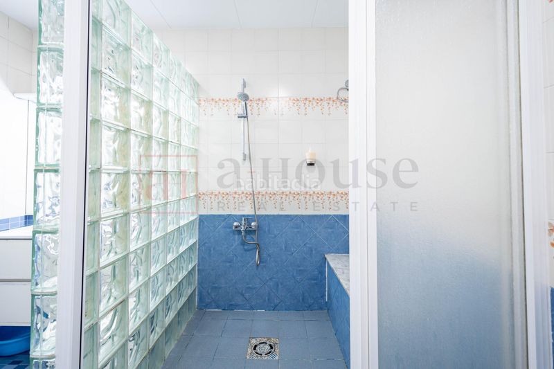 Foto 63fc031c-ea81-49c4-9e2c-6290d7266abd. Àtic amb calefacció a La Nova Esquerra de l´Eixample Barcelona