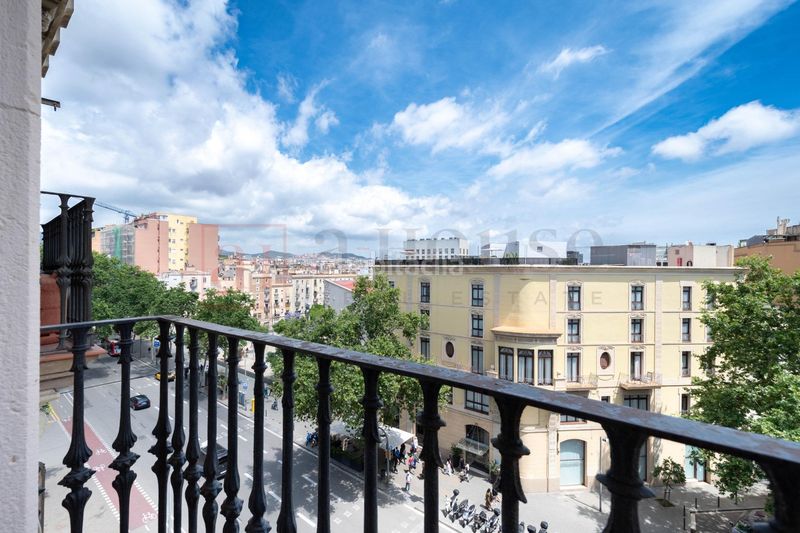 Foto cc4eb97b-1cb4-4f5a-811b-96d5d8c41195. Pis amb calefacció a Raval Barcelona