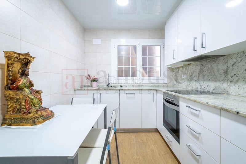 Foto 3d9af66e-786e-41f4-ab92-d06faff477f5. Piso  para entrar a vivir a metros de francesc macia en Barcelona