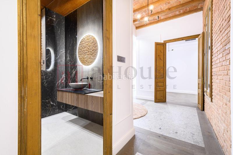 Foto a2bc4388-6757-463b-bad6-bff7a67ac9b0. Appartamento con riscaldamento in Sant Antoni Barcelona