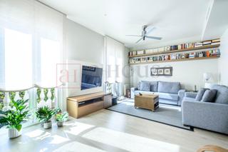 Appartement à Dreta de l´Eixample. Piso reformado para entrar a vivir en la dreta de leixample
