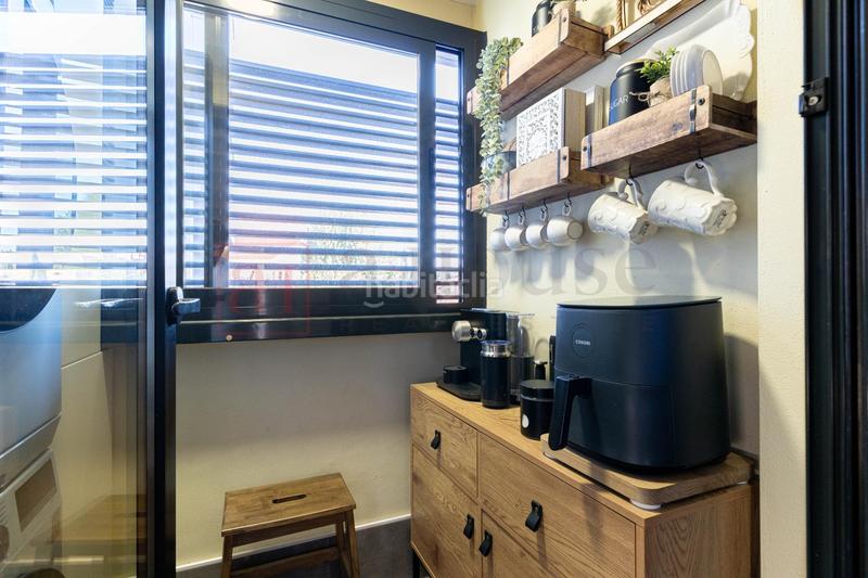 Foto ac317fd8-eef6-4288-8ccb-6006fc900f07. Pis amb calefacció aparcament piscina a Almendrales Madrid