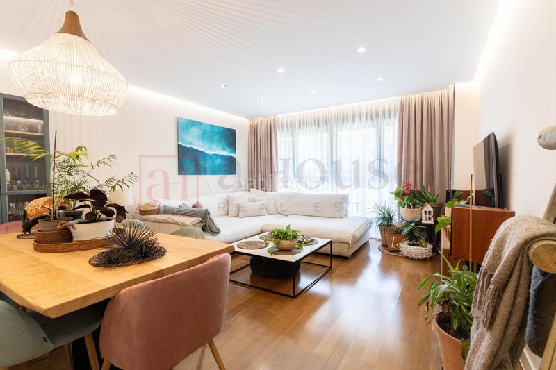 Foto fc08ee2e-01f7-492b-b12d-b665826e5702. Pis amb calefacció aparcament piscina a Almendrales Madrid