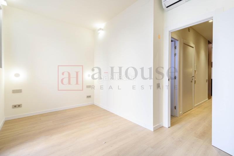 Foto b28d565a-78f4-4d48-bb4f-b8282b75f1c2. Appartamento con riscaldamento in Sagrada Família Barcelona
