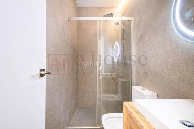 Foto ef18f7c7-164d-47c1-8ea3-fbcbe2c16b78. Appartamento con riscaldamento in Sagrada Família Barcelona