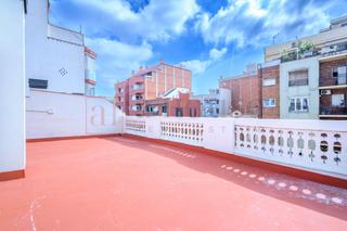Àtic  Calle consell de cent. Ático a estrenar en consell de cent