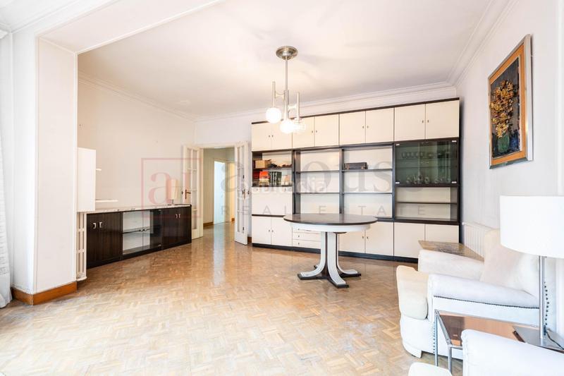 Foto 4da78ea7-ddce-4ce9-ac3e-f6efdefd90e3. Piso  en venta en calle paris en L´Antiga Esquerra de l´Eixample Barcelona