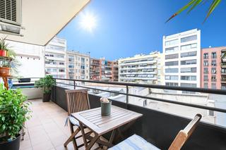 Appartement  Carrer de buenaventura muñoz. Luminoso y tranquilo piso para entrar a vivir en el parc i la ll