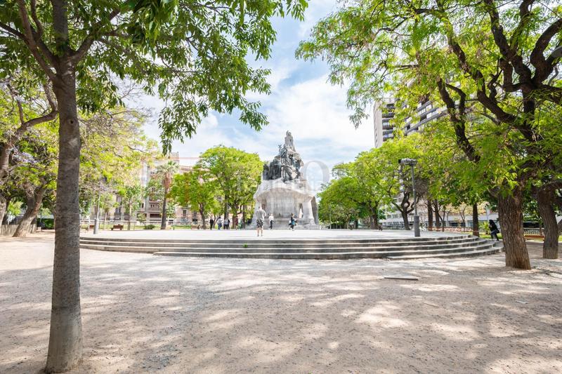 Foto 477c556e-6e2b-4bbb-9b07-2a587872f7f7. Piso luminoso y tranquilo piso para entrar a vivir en Barcelona