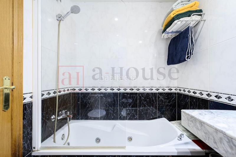 Foto eedaa2e1-eb59-4e98-95bd-ed5ff4159bf1. Piso luminoso y tranquilo piso para entrar a vivir en Barcelona