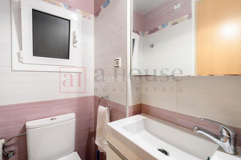 Foto 292497d3-f365-4d5c-bc54-f809cf65c0bf. Appartamento con riscaldamento in Sant Martí de Provençals Barcelona