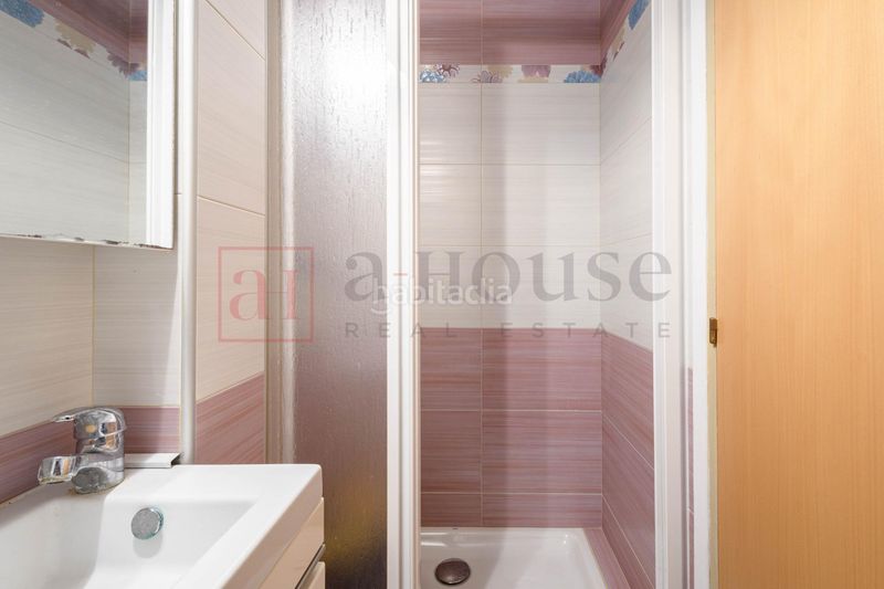 Foto 2bc6585f-5e4b-442b-914f-ef9f3ee85280. Pis amb calefacció a Sant Martí de Provençals Barcelona