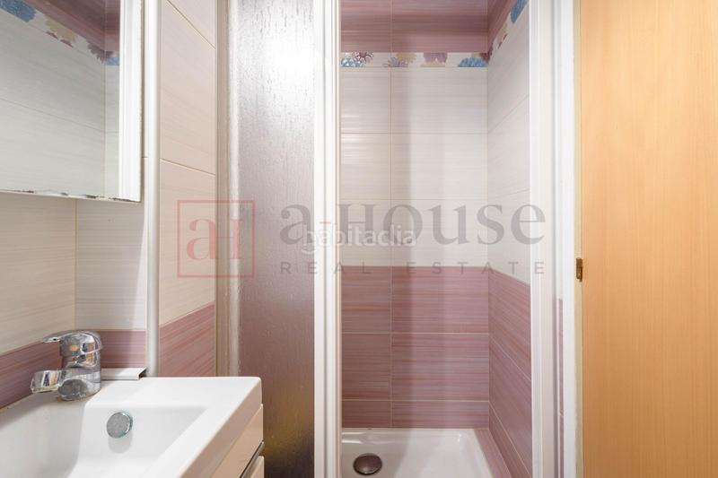 Foto 5d25f43b-71cb-4762-8835-3b0afa07f7b6. Appartamento con riscaldamento in Sant Martí de Provençals Barcelona